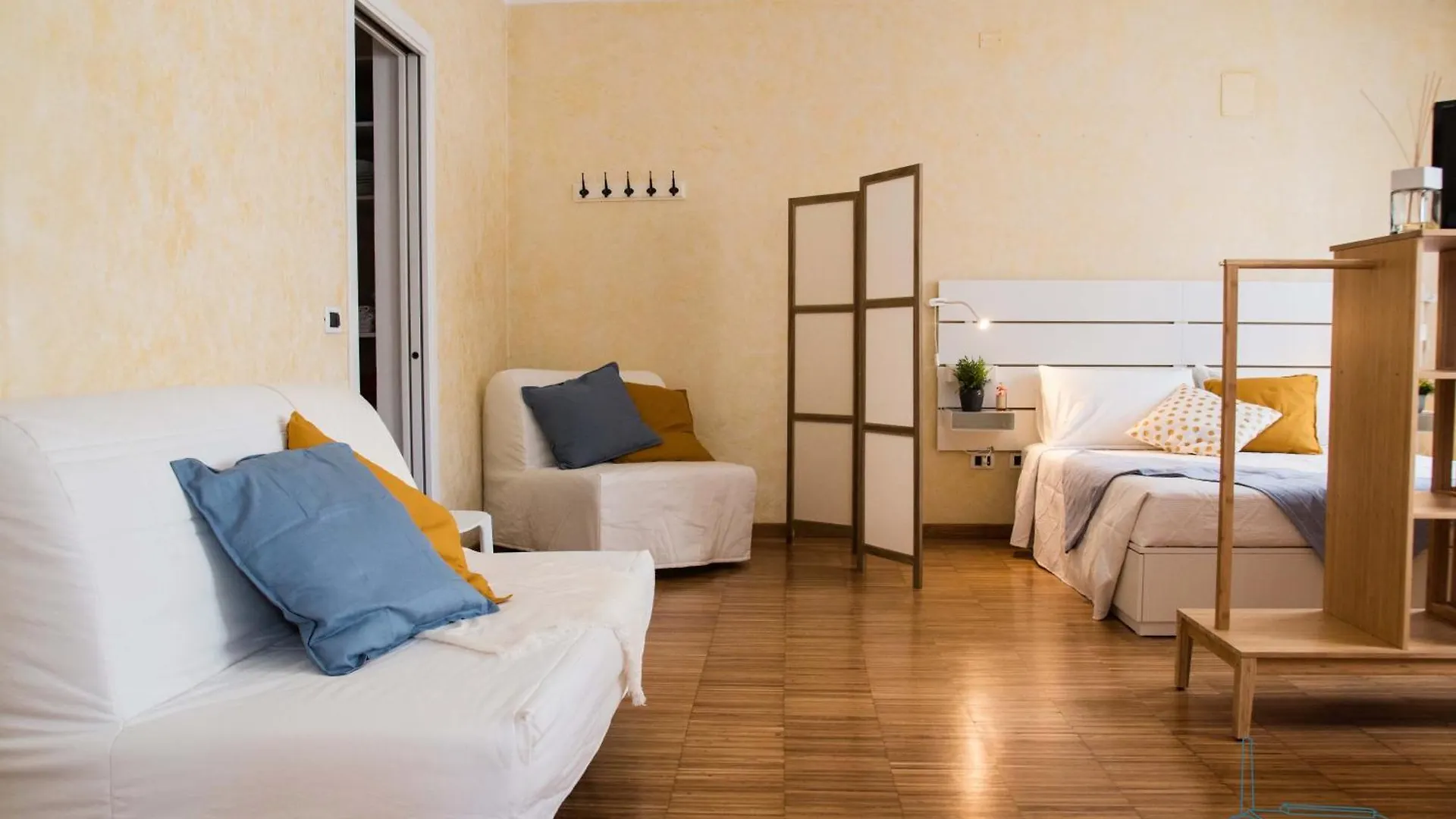 La Casa Di Zucchero Classe Italy